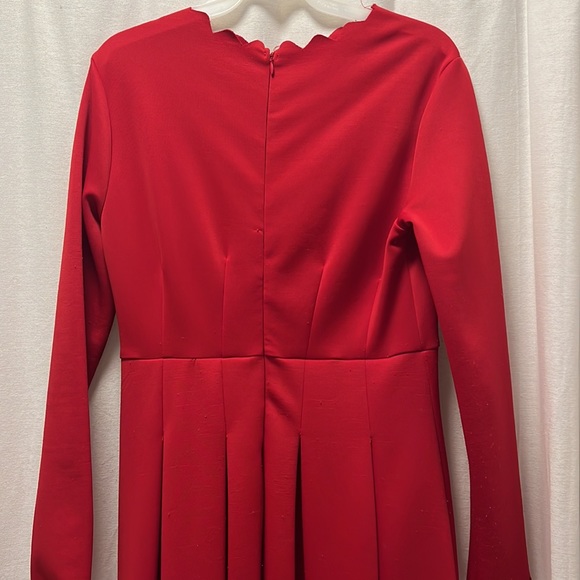 Red Dress ♥️ - Picture 8 of 8